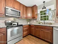 2212 Colony Plaza, Jacksonville, NC 28546 — 3-bedroom home in Country Club Acres, Jacksonville, NC, photo 10 of 38