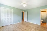 414 Thomas Drive, Jacksonville, NC 28546 — 4-bedroom home in Brynn Marr, Jacksonville, NC, photo 12 of 33