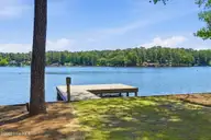 65 Lakeview Drive, Whispering Pines, NC 28327 — 3-bedroom waterfront home in Whispering Pines, Whispering Pines, NC, photo 5 of 75: 65 Lakeview Drive-108