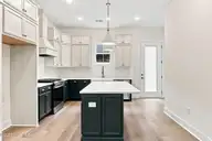 785 N May Street, Southern Pines, NC 28387 — 4-bedroom home in Downtown, Southern Pines, NC, photo 17 of 48: 785 N May Street