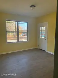 201 W Highland Avenue, Kinston, NC 28501 — 3-bedroom home, Kinston, NC, photo 20 of 27: IMG_2016