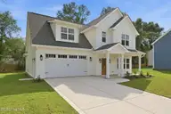 228 Telluride Court, Aberdeen, NC 28315 — 4-bedroom home in Telluride Court, Aberdeen, NC, photo 2 of 16: TELLURIDE LOT 8