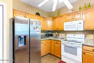 654 Redwood Drive, Southern Pines, NC 28387 — 2-bedroom townhome in Knlwd Vlg, Southern Pines, NC, photo 12 of 39: 654 Redwood Dr-LR-JFP-12