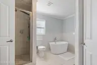 801 Maynard Boulevard, Jacksonville, NC 28546 — 3-bedroom manufactured home in Maynard Manor, Jacksonville, NC, photo 15 of 19: DSC_7721