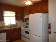 1817 Beaufort Street, New Bern, NC 28560 — 2-bedroom home, New Bern, NC, photo 7 of 34: DSCN4976