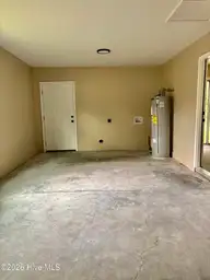 1316 Manchester Road, Kinston, NC 28504 — 3-bedroom home in Old Farm, Kinston, NC, photo 3 of 20: IMG_2523