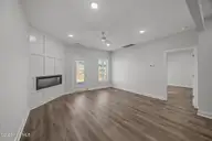 2013 Dartford Drive B, Greenville, NC 27834 — 3-bedroom townhome in Brook Hollow, Greenville, NC, photo 15 of 39: 14-web-or-mls-BLS_0021
