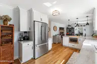 909 Cobia Lane, Wilmington, NC 28409 — 4-bedroom waterfront home in Dolphin Bay, Wilmington, NC, photo 20 of 60