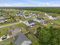 284 E Ivybridge Drive, Hubert, NC 28539 — 3-bedroom waterfront home in Kingsbridge II, Hubert, NC, photo 7 of 55