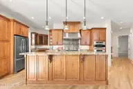 70 Royal Dublin Downs, Pinehurst, NC 28374 — 4-bedroom waterfront home in National, Pinehurst, NC, photo 13 of 53: Gourmet kitchen