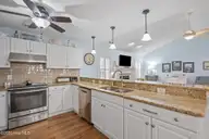 117 Lighthouse Drive, Carolina Beach, NC 28428 — 3-bedroom home in Carolina Beach Village, Carolina Beach, NC, photo 15 of 62: 40-web-or-mls-DSC05439