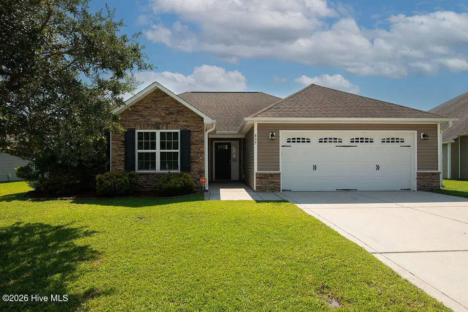 837 Dynasty Drive, Jacksonville, NC 28546 — 3-bedroom home in Carolina Plantations, Jacksonville, NC, photo 1 of 23