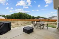21 Oakbridge Way, Pikeville, NC 27863 — 3-bedroom home in Emerson Fields, Pikeville, NC, photo 8 of 31: 08-21 Oakbridge Way-8