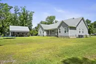 2703 E Fairway Road, Morehead City, NC 28557 — 3-bedroom home in Country Club East, Morehead City, NC, photo 22 of 71: 28-web-or-mls-2703EFairway-6-29-26-012