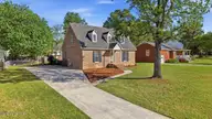 3701 Cornwallis Road, Kinston, NC 28504 — 3-bedroom home in Colonial Pines, Kinston, NC, photo 2 of 38: 3701 Cornwallis Rd-7