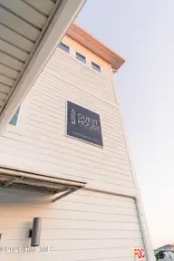 808 S Anderson Boulevard, Topsail Beach, NC 28445 — 4-bedroom home in New Topsail Beach, Topsail Beach, NC, photo 14 of 72