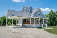 424 Jimmy Tate Williams Road, Beulaville, NC 28518 — 3-bedroom home, Beulaville, NC, photo 4 of 49