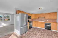 107 Knight Place, Jacksonville, NC 28546 — 3-bedroom home in Windsor Manor, Jacksonville, NC, photo 9 of 28: DSC00322