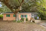 108 Live Oak Street, Emerald Isle, NC 28594 — 3-bedroom home in Ocean Forest, Emerald Isle, NC, photo 2 of 62: 108 Live Oak Street