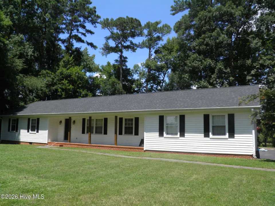 3916 Riviera Drive, Elm City, NC 27822 — 3-bedroom waterfront home in Riviera Estates, Elm City, NC, photo 1 of 42