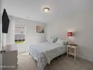471 Pebble Shore Drive, Sneads Ferry, NC 28460 — 3-bedroom home in The Landing at Mill Creek, Sneads Ferry, NC, photo 18 of 54: 18-web-or-mls-471 Pebble Shore Dr. 45