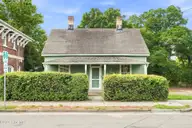 416 Castle Street, Wilmington, NC 28401 — 2-bedroom home in Dawson-Castle Street, Wilmington, NC, photo 2 of 54