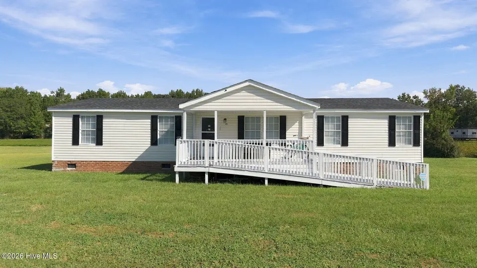 109 Mill Pond Road, Speed, NC 27881 — 4-bedroom manufactured home, Speed, NC, photo 1 of 37: Front of home