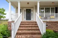 110 Lands End Drive, Elizabeth City, NC 27909 — 3-bedroom home in Mariners Landing, Elizabeth City, NC, photo 4 of 50: 6-web-or-mls-_Y9A4140
