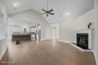 330 Crown Pointe Drive, Hampstead, NC 28443 — 4-bedroom waterfront home in Crown Pointe, Hampstead, NC, photo 17 of 51