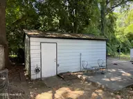 608 E Mulberry Street, Goldsboro, NC 27530 — 3-bedroom home, Goldsboro, NC, photo 3 of 17: IMG_3934