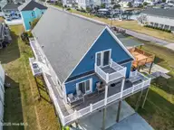 3011 3rd Street, Surf City, NC 28445 — 5-bedroom home in Old Settlers Beach, Surf City, NC, photo 5 of 60: mls-DJI_0875