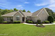 411 Oakmont Drive, Morehead City, NC 28557 — 3-bedroom home in Brandywine Bay, Morehead City, NC, photo 2 of 56: 2-web-or-mls-1S3A3746