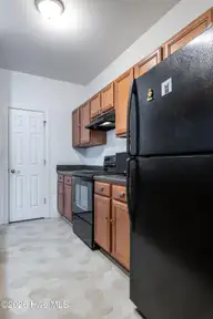 1925 Tara Court 203, Greenville, NC 27858 — 2-bedroom condo in Tara, Greenville, NC, photo 19 of 31: 1925-203_Tara-17