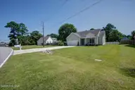 487 Carolina Pines Boulevard, New Bern, NC 28560 — 3-bedroom home in Carolina Pines, New Bern, NC, photo 3 of 56: 05-487_Carolina_Pines-35