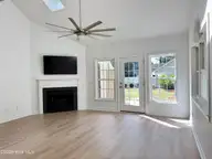 6211 Wrightsville Avenue Apt 127, Wilmington, NC 28403 — 3-bedroom townhome in Wrightsville Place, Wilmington, NC, photo 7 of 36: IMG_2437