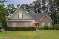 330 Crown Pointe Drive, Hampstead, NC 28443 — 4-bedroom waterfront home in Crown Pointe, Hampstead, NC, photo 1 of 51