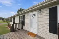 1370 Ring Road, Carthage, NC 28327 — 4-bedroom home, Carthage, NC, photo 2 of 50: 45-web-or-mls-IMG_8147
