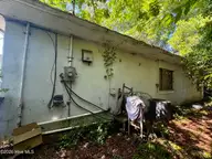 706 E Lenoir Avenue, Kinston, NC 28501 — 3-bedroom home, Kinston, NC, photo 22 of 22: IMG_3619