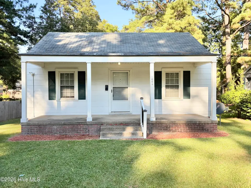1004 Long Avenue, Rocky Mount, NC 27801 — 2-bedroom home in Edgemont Park, Rocky Mount, NC, photo 1 of 22: 1004 Long Ave