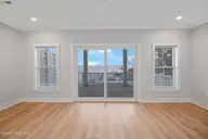 3804 Emerald Drive E, Emerald Isle, NC 28594 — 4-bedroom waterfront townhome in Emerald Isle By The Sea, Emerald Isle, NC, photo 21 of 46: Bedroom Suite