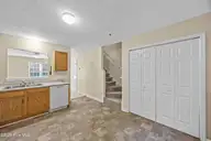 370 Bracken Place, Jacksonville, NC 28540 — 2-bedroom townhome in Acorn Forest, Jacksonville, NC, photo 7 of 17