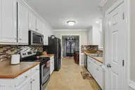 217 Laurel Spring Drive, Nashville, NC 27856 — 3-bedroom home in South Creek, Nashville, NC, photo 10 of 27: Kitchen