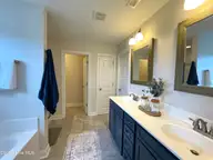 208 Abaco Drive W, Cedar Point, NC 28584 — 3-bedroom home in Marsh Harbour, Cedar Point, NC, photo 18 of 33: IMG_8997