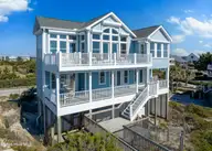 6901 W Beach Drive, Oak Island, NC 28465 — 4-bedroom waterfront home in Kings Lynn, Oak Island, NC, photo 8 of 71: 6901 W Beach Rev MLS-5