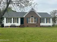 502 Wayne Avenue, Tarboro, NC 27886 — 3-bedroom home in Lyndale Acres, Tarboro, NC, photo 1 of 34: IMG_9921