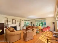 15 Mccaskill Road W, Pinehurst, NC 28374 — 4-bedroom home in Old Town, Pinehurst, NC, photo 22 of 26: Living room