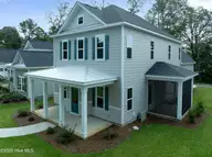 644 Chair Road, Castle Hayne, NC 28429 — 4-bedroom waterfront home in River Bluffs, Castle Hayne, NC, photo 6 of 53: 644 Chair Rd MLS-6