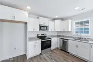 210 Windsor Run Boulevard, Jacksonville, NC 28546 — 3-bedroom home in The Vineyards, Jacksonville, NC, photo 10 of 28: DSC02558