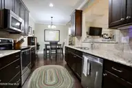 20 Shadow Creek Court, Pinehurst, NC 28374 — 3-bedroom townhome in Villas at Forest Hills, Pinehurst, NC, photo 14 of 39
