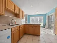 331 Rock Creek Drive S, Jacksonville, NC 28540 — 3-bedroom home in Rock Creek, Jacksonville, NC, photo 18 of 55: 18-web-or-mls-331 Rock Creek Dr. S 37